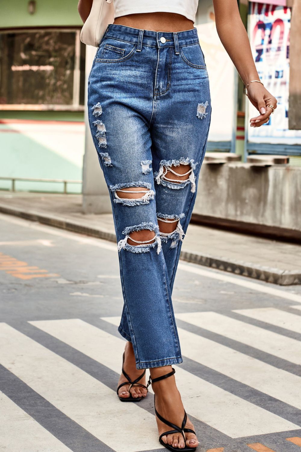 Bodycon-Distressed High Waist Jeans